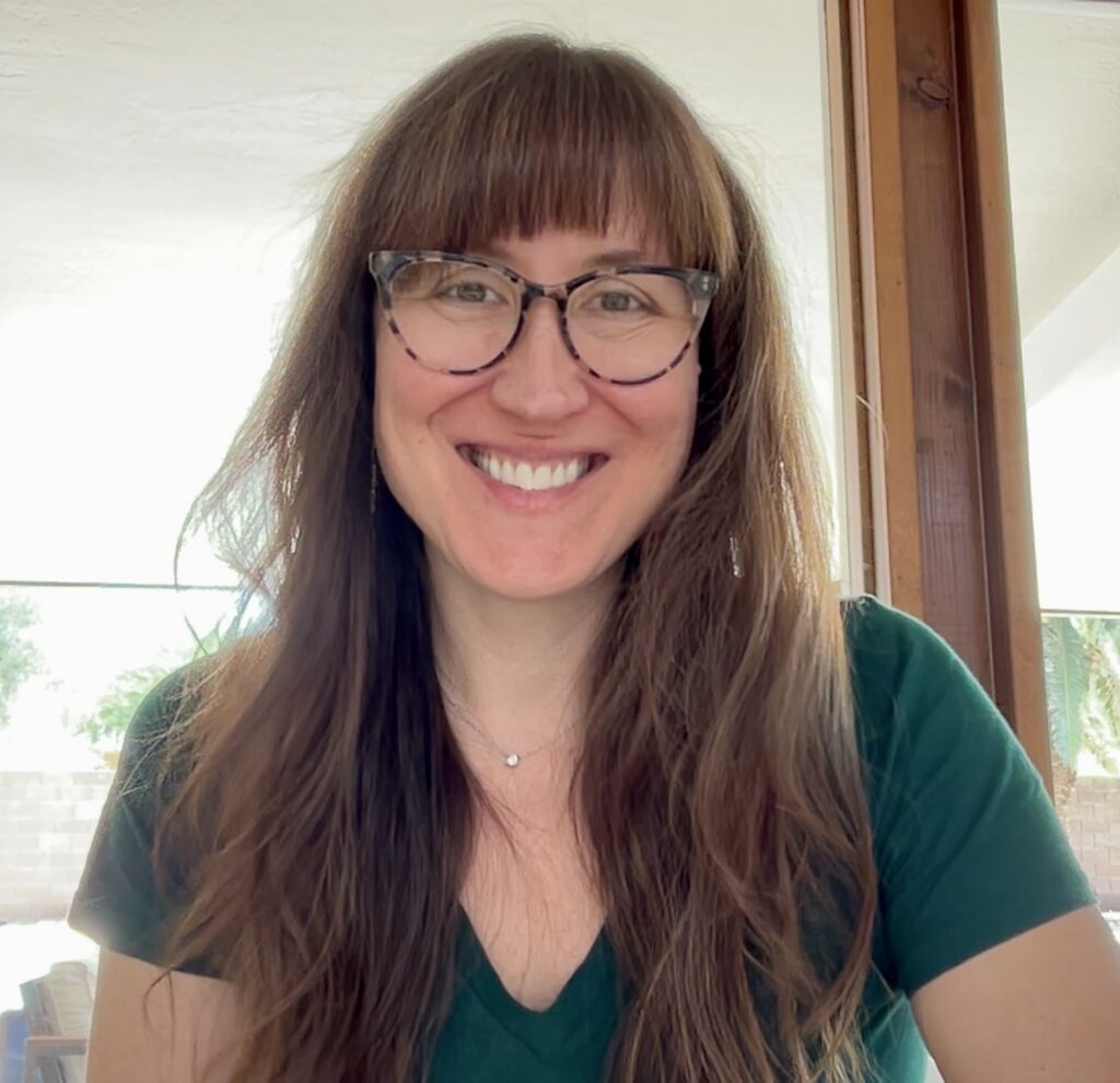 Photo of licensed therapist, Taana Abbitt LCSW